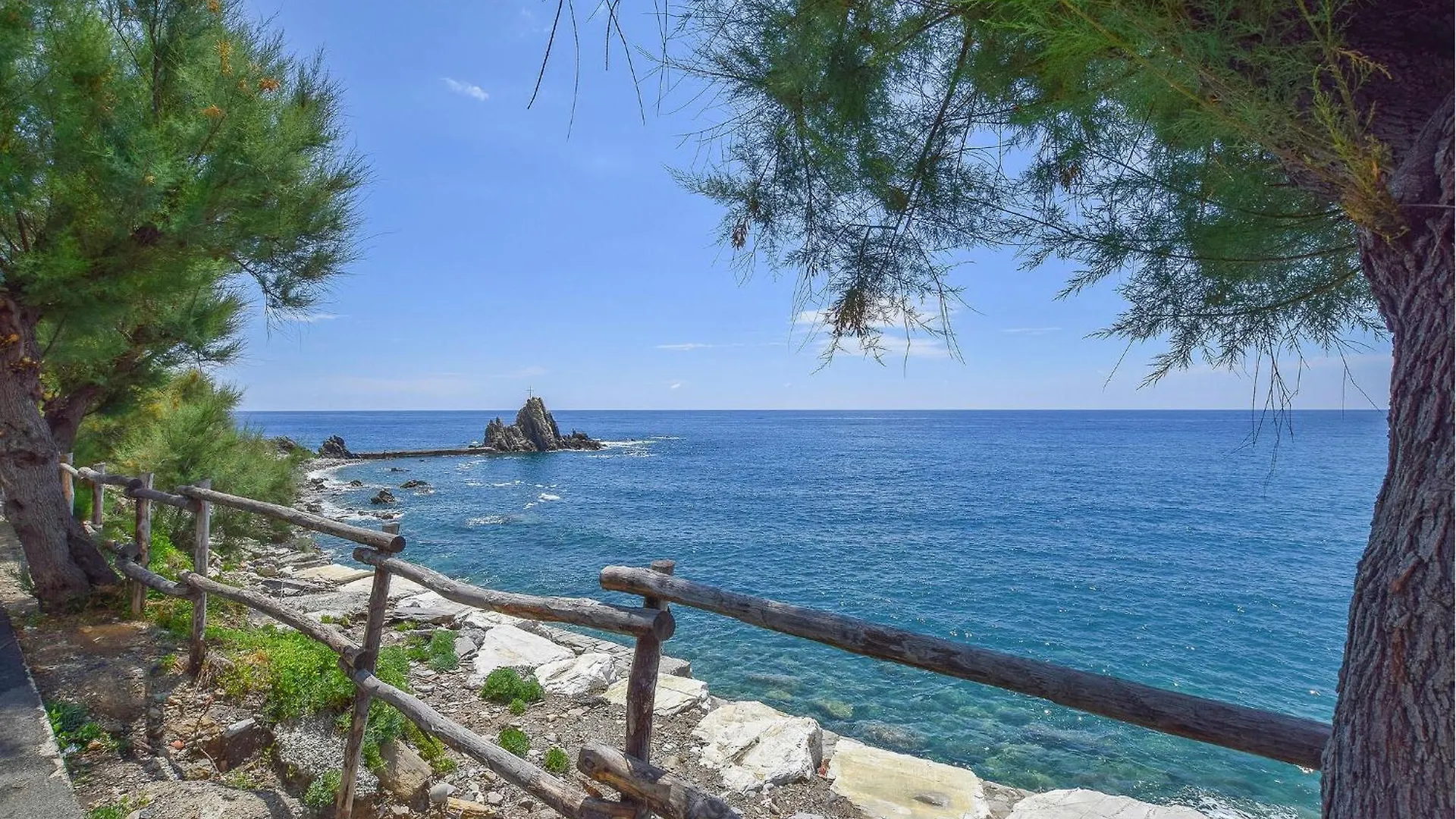 Holiday home Pet Friendly Home In Carro Italy