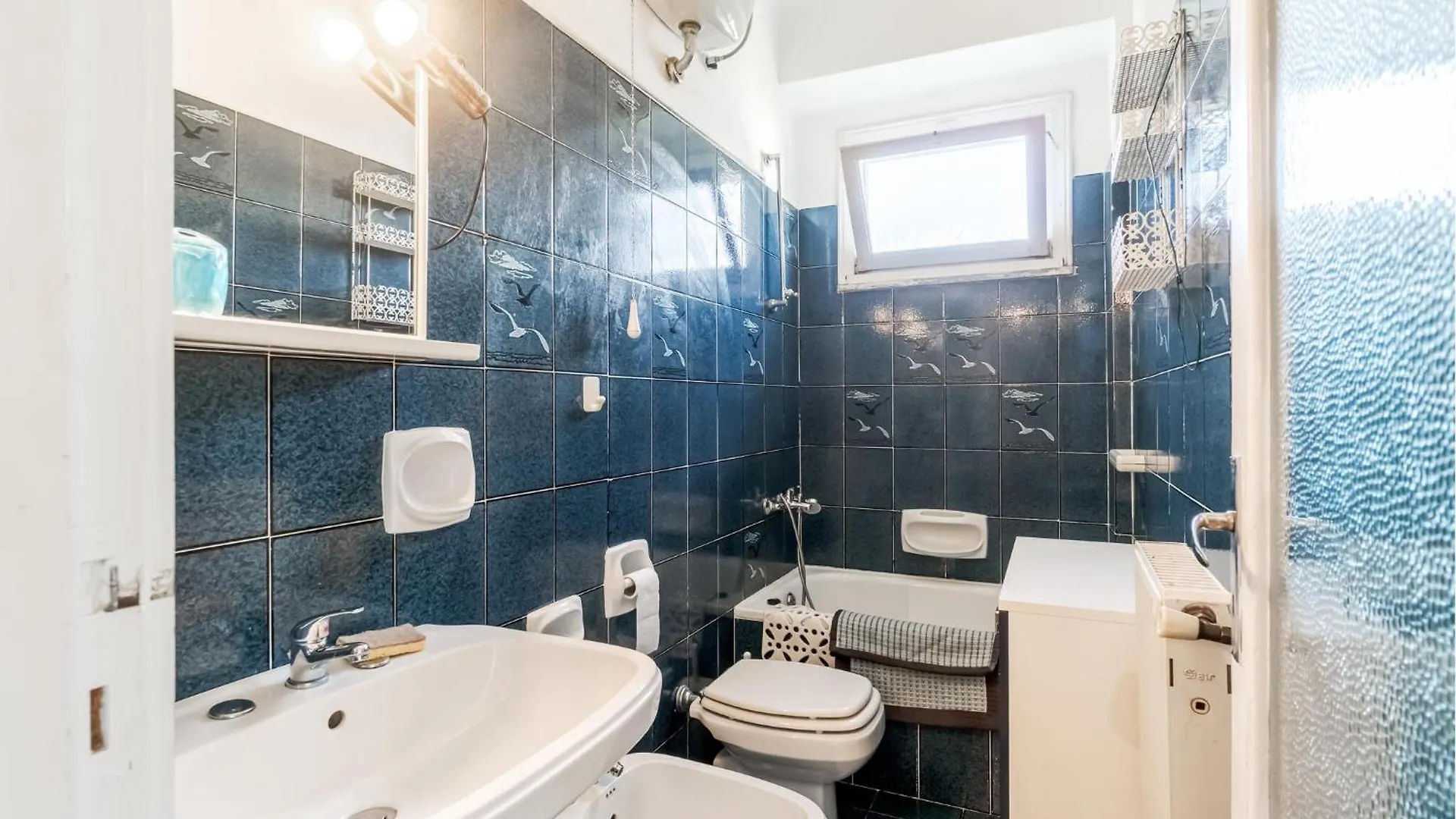 Pet Friendly Home In Carro Holiday home